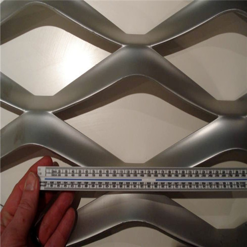 鋁板菱形網(wǎng)生產(chǎn)的應(yīng)力分布模擬分析